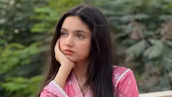 Aina Asif: “Mental Health Needs Treatment, Not Just Prayers” — A Wake-Up Call from the Rising Star