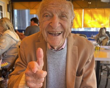 Gene Schwam, Legendary Hollywood Publicist To Elvis Presley And Julie Andrews, Dies At 96