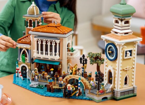 LEGO's Massive 5,682-Piece Venetian Neighborhood Set Arrives In November For $549.99