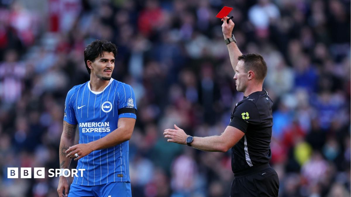 Pascal Struijk Red Card Overturned After Controversial VAR Call at Sunderland