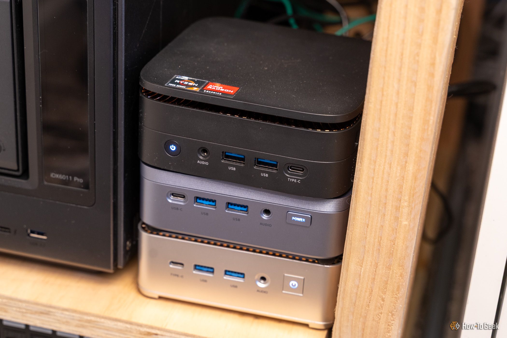 These 2 Set-and-Forget Docker Containers Do Most of My Homelab’s Work