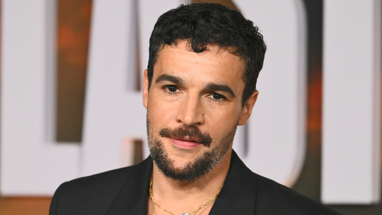 X-Men's Christopher Abbott Insists His Professor X Is Not in Avengers Doomsday or Secret Wars
